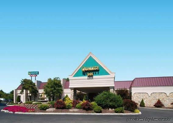 Fairbridge Inn & Suites Poconos Stroudsburg Esterno foto